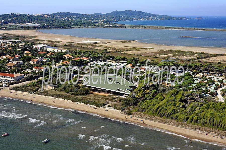 83hyeres-51-0911