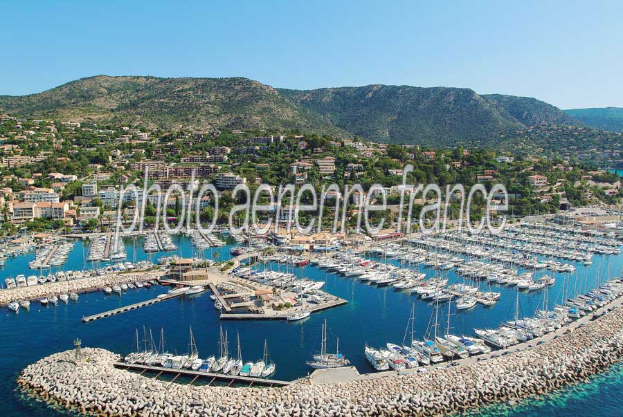 83le-lavandou-19-0704