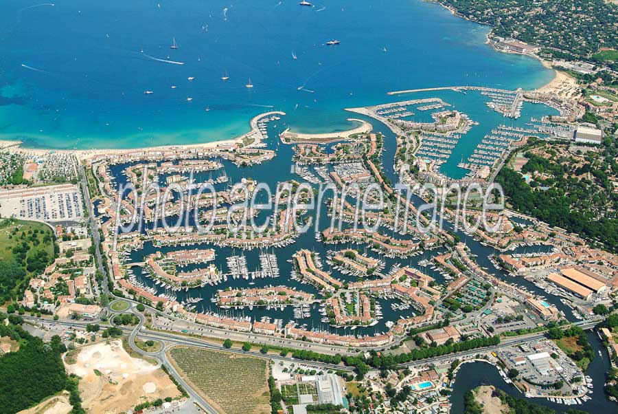 83port-grimaud-10-0704