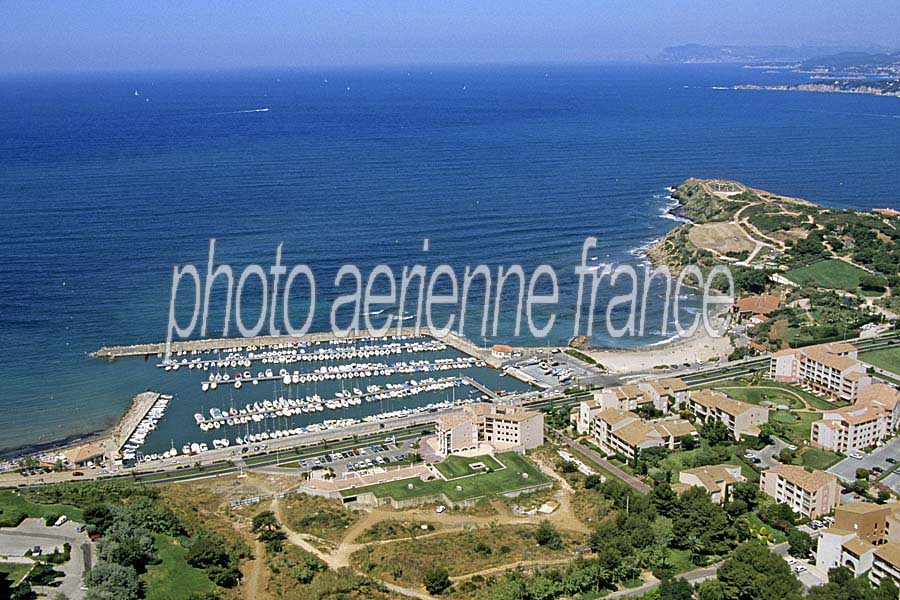 83six-fours-les-plages-1-e98