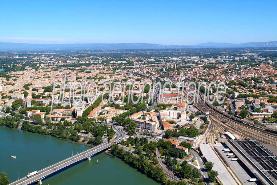 84avignon-49-0806