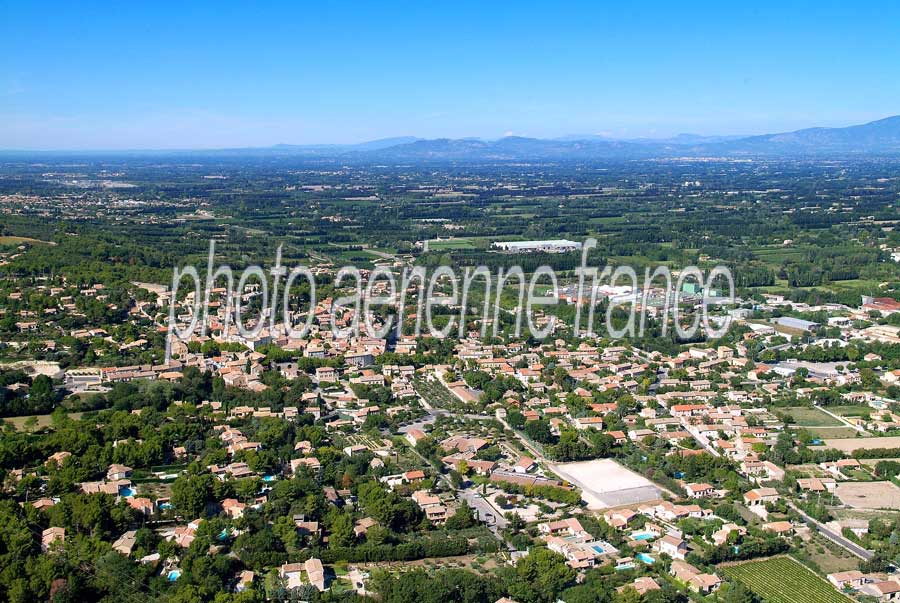 84chateauneuf-de-gadagne-19-0806