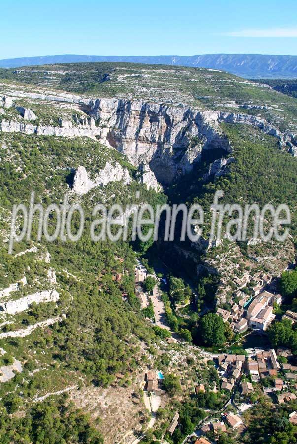 84fontaine-de-vaucluse-10-0806