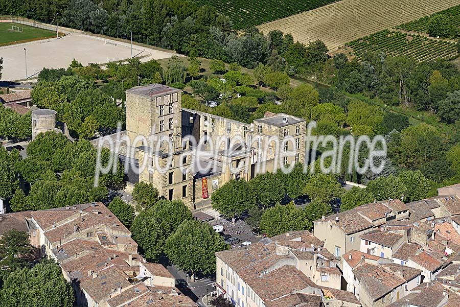 84la-tour-d-aigues-25-0717