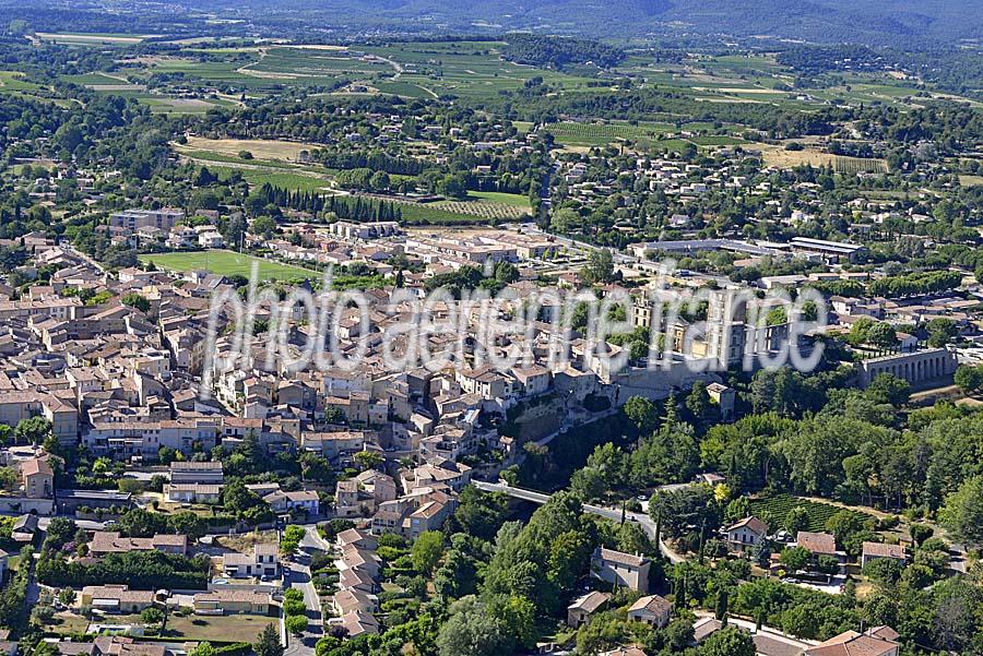 84la-tour-d-aigues-4-0717