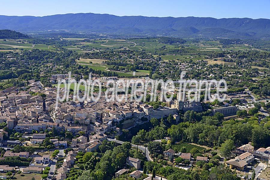 84la-tour-d-aigues-6-0717