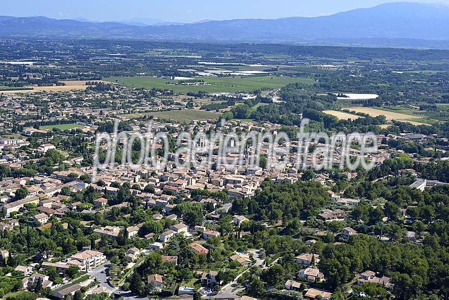 84pernes-les-fontaines-1-0616