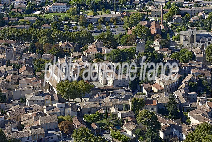 84pernes-les-fontaines-12-0915