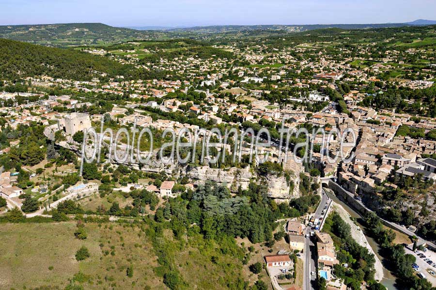 84vaison-la-romaine-10-0810