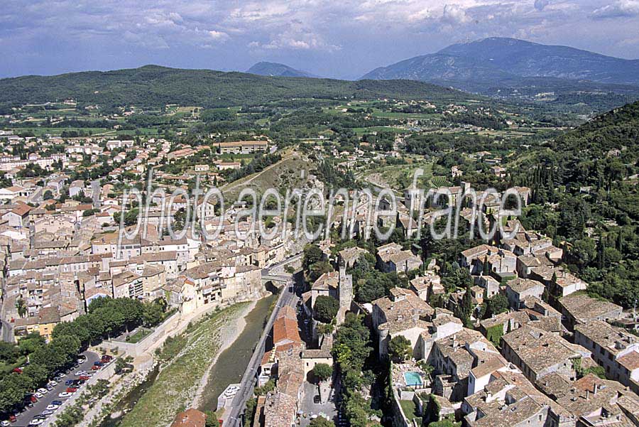 84vaison-la-romaine-3-e99