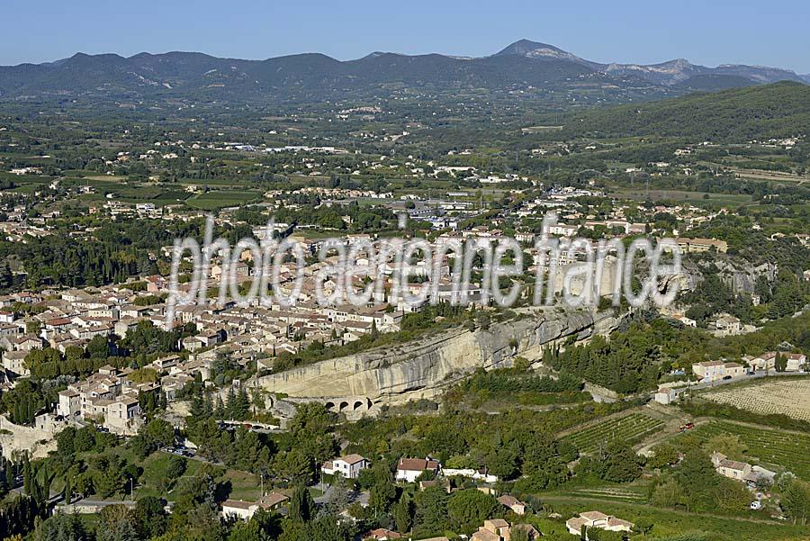 84vaison-la-romaine-5-0915