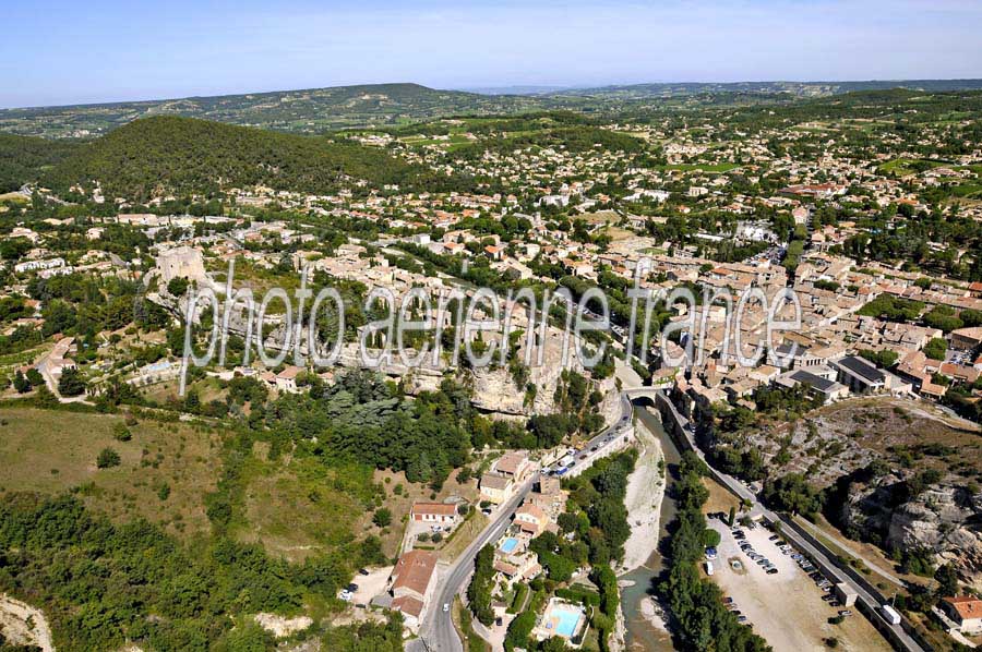 84vaison-la-romaine-8-0810