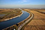 photo aérienne canal-du-rhone-a-fos
