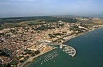 17la-flotte-en-re-2-e95 - Photo aérienne La-flotte-en-re (2) - Charente-Maritime : PAF