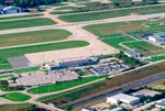 30aeroport-garons-3-1105 - Photo aérienne Aeroport-garons (3) - Gard : PAF