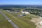photo aérienne aeroport-avignon