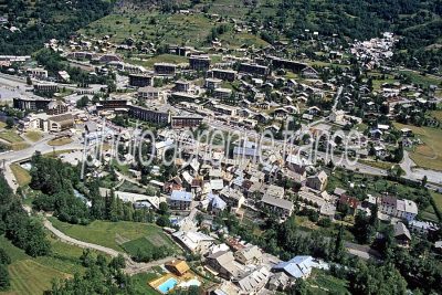 Chantemerle vu du ciel — photo aérienne des Hautes-Alpes