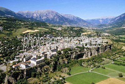 Photo aérienne d'Embrun (05) — Hautes-Alpes
