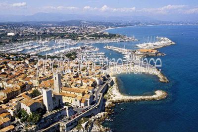 Photo aérienne d'Antibes (06) — Alpes-Maritimes (n°4)