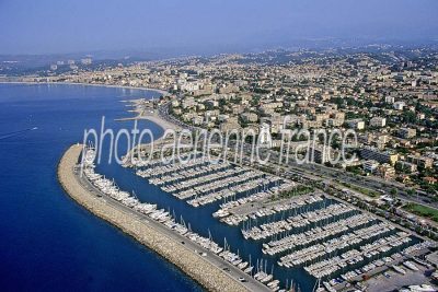 Vue aérienne de Cagnes-sur-Mer, Alpes-Maritimes