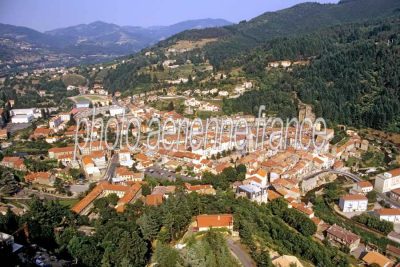 Vue aérienne de Le Cheylard, Ardèche