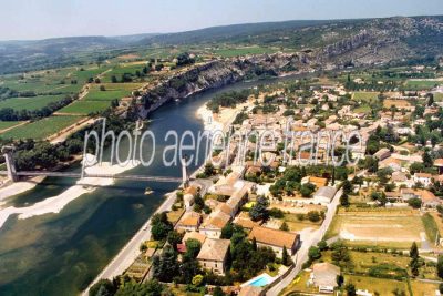 Photo aérienne de Saint-Martin-d'Ardèche (07) — Ardèche