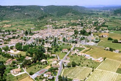 Photo aérienne de Vallon-Pont-d'Arc (07) — Ardèche (n°1)