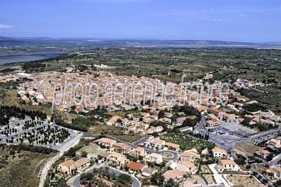 Leucate vu du ciel — photo aérienne de l'Aude