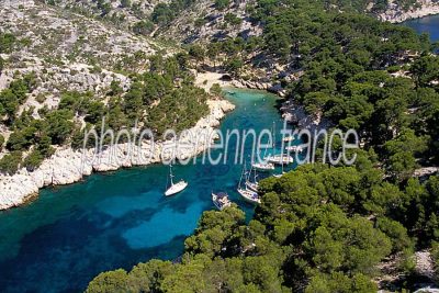 Calanques vu du ciel — photo aérienne des Bouches-du-Rhône