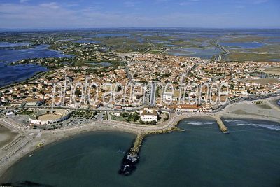 Vue aérienne de Saintes-Maries-de-la-Mer, Bouches-du-Rhône