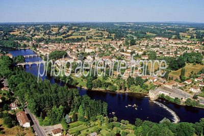 Confolens vu du ciel : la vienne — Charente