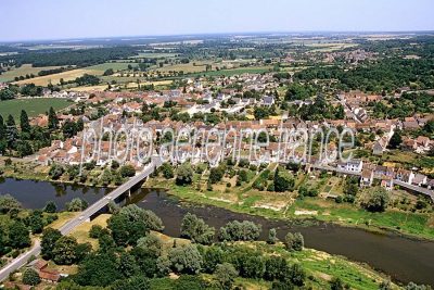 Photo aérienne de Bruère-Allichamps (18) — Cher
