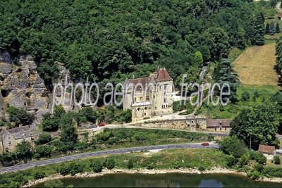 La Roque Gageac vu du ciel — photo aérienne de la Dordogne