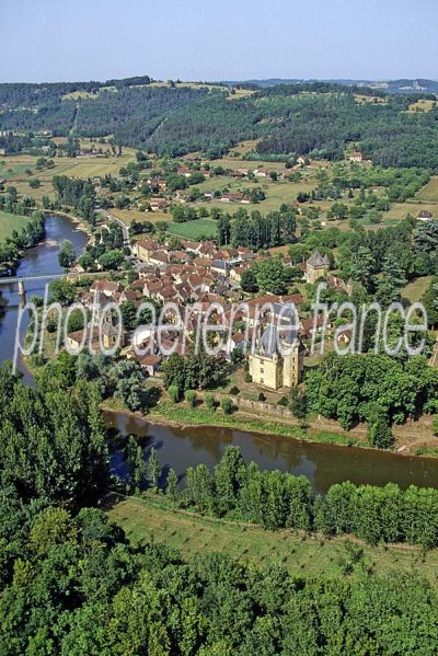 Photo aérienne de Saint-Léon-sur-Vézère (24) — Dordogne