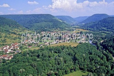Vue aérienne de Montgesoye, Doubs