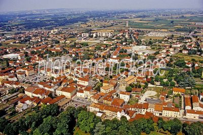 Vue aérienne de Saint-Rambert-d'Albon, Drôme