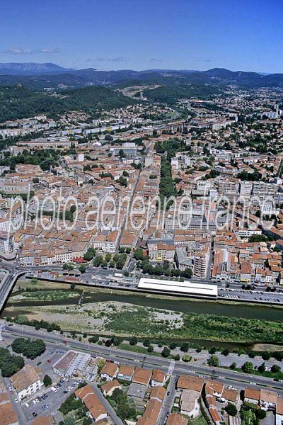Vue aérienne d'Alès, Gard (n°2)