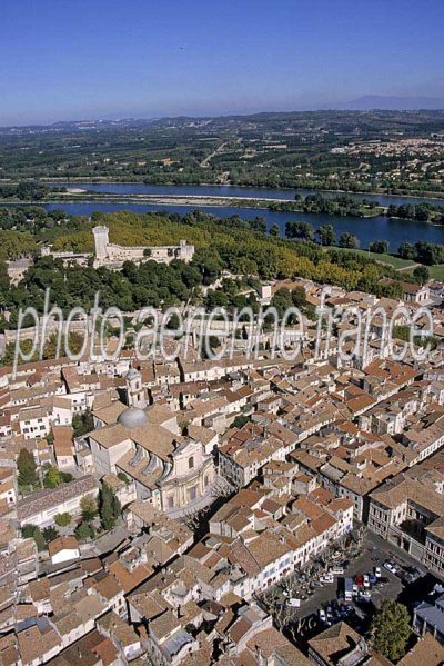 Vue aérienne de Beaucaire, Gard