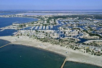 Port Camargue vu du ciel : languedoc — Gard
