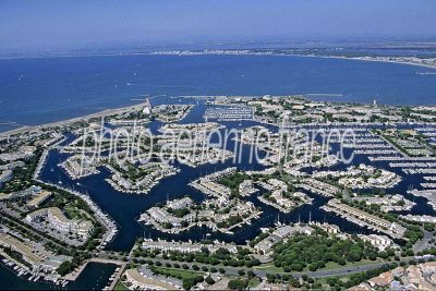 Photo aérienne Port Camargue Gard : plaisance