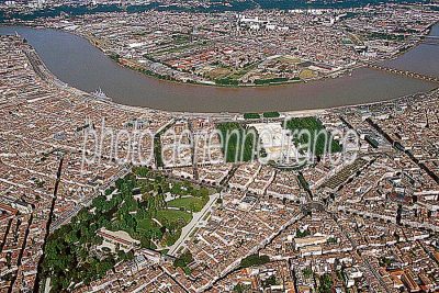 Bordeaux: Vues Générales à Bordeaux (33) en photo aérienne
