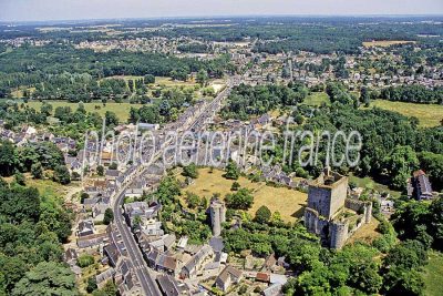 Vue aérienne de Montbazon, Indre-et-Loire