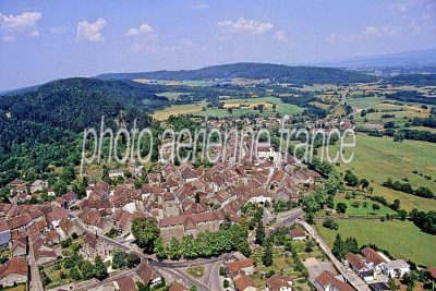 Vue aérienne d'Orgelet, Jura